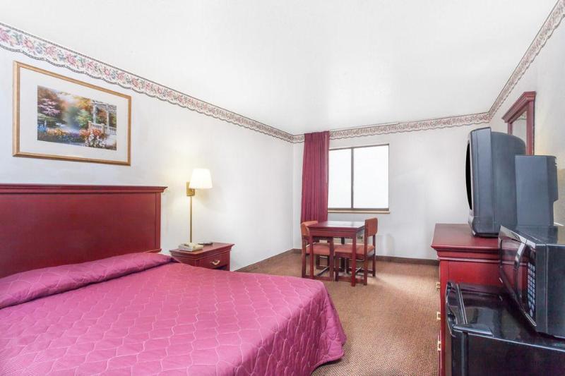 Super 8 Morristown East Downtown Hotel Exterior foto