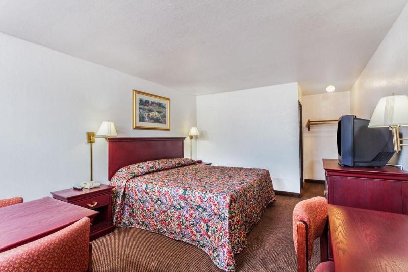 Super 8 Morristown East Downtown Hotel Exterior foto